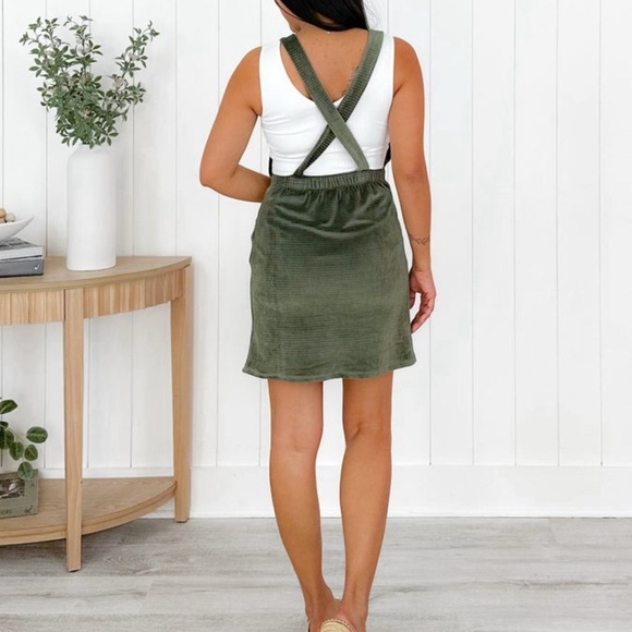 NWT Olive Corduroy Mini Dress with Pocket - Picture 3 of 7